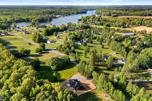 201 Seclusion Shores Dr, Mineral, VA 23117 - Photo 2