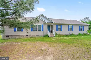 212 Briar Cir, Bumpass, VA 23024 - Photo 6