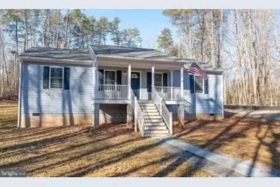 923 Anna Coves Blvd, Mineral, VA 23117 - Photo 1