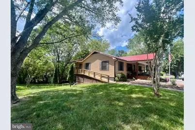 110 Patrick Henry Dr, Louisa, VA 23093 - Photo 4