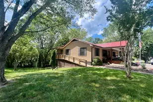 110 Patrick Henry Dr, Louisa, VA 23093 - Photo 4