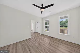 126 Hickory Ln, Bumpass, VA 23024 - Photo 8