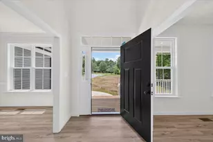 126 Hickory Ln, Bumpass, VA 23024 - Photo 6