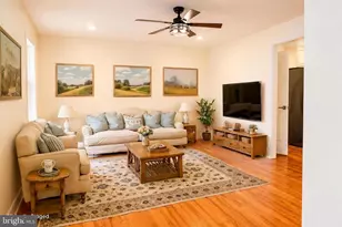 24 Pointer Ln, Zion Crossroads, VA 22942 - Photo 4