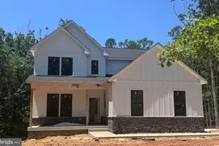 1079 Alma Gaynelle Dr, Mineral, VA 23117 - Photo 1