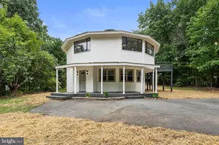 39 School Bus Rd, Louisa, VA 23093 - Photo 1