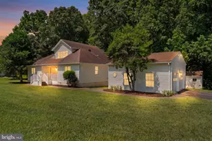 297 N Bluewater Blvd, Mineral, VA 23117 - Photo 1