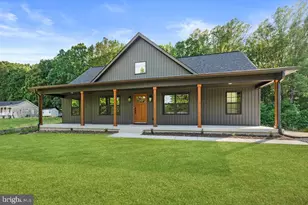 201 Seclusion Shores Dr, Mineral, VA 23117 - Photo 1