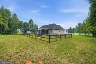 113 Bear Ct, Bumpass, VA 23024 - Photo 46