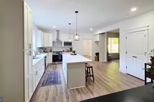 515 Noah's Landing Dr, Bumpass, VA 23024 - Photo 6
