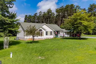 45 Springland Acres Dr, Bumpass, VA 23024 - Photo 10