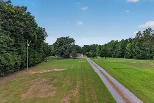 1837 Eastham Rd, Bumpass, VA 23024 - Photo 10
