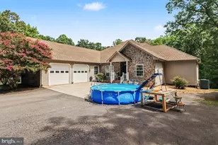 520 Oak Grove Dr, Mineral, VA 23117 - Photo 1