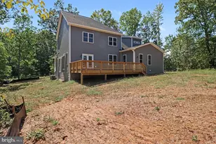 544 Noah's Landing Dr, Bumpass, VA 23024 - Photo 6