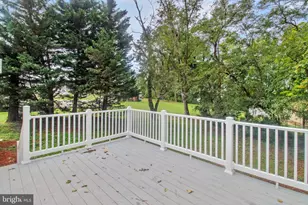 364 Lakeview Cir, Louisa, VA 23093 - Photo 18