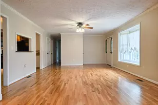 804 St Frances Ave, Mineral, VA 23117 - Photo 6
