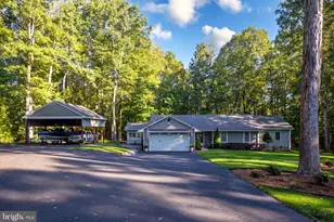 208 Oakwood Dr, Mineral, VA 23117 - Photo 1