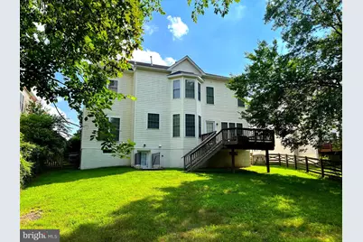 25670 S Village Drive, Chantilly, VA 20152 - Photo 16