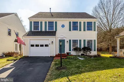 21039 Barcroft Way, Sterling, VA 20164 - Photo 2