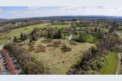 36169 Loudoun Street, Round Hill, VA 20141 - Photo 8