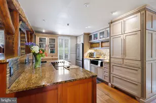 37275 Charles Town, Hillsboro, VA 20132 - Photo 10