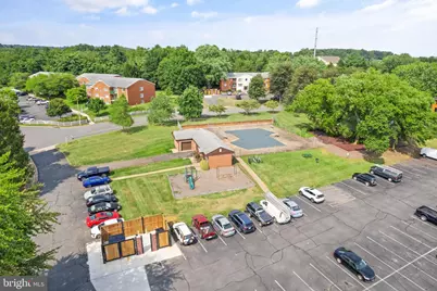 125 Clubhouse Drive SW #11, Leesburg, VA 20175 - Photo 24