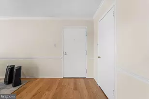 125 Clubhouse Dr SW, Leesburg, VA 20175 - Photo 4