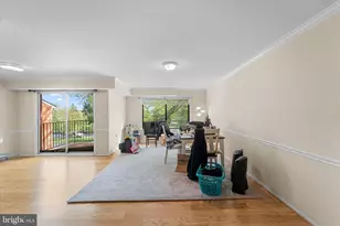 125 Clubhouse Dr SW, Leesburg, VA 20175 - Photo 2