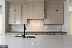 43089 Greeley Sq, Ashburn, VA 20148 - Photo 12