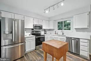 732 Balls Bluff Rd NE, Leesburg, VA 20176 - Photo 16