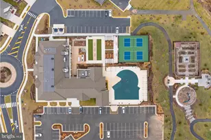 21630 Hawksbill High Cir, Sterling, VA 20164 - Photo 62