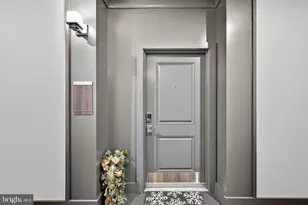 21630 Hawksbill High Cir, Sterling, VA 20164 - Photo 12