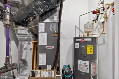 21630 Hawksbill High Circle #204, Sterling, VA 20164 - Photo 38