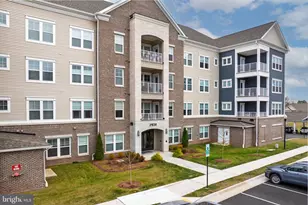 21630 Hawksbill High Cir, Sterling, VA 20164 - Photo 52