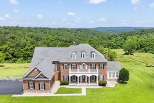 22077 Oatlands Rd, Aldie, VA 20105 - Photo 2