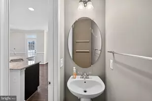 43368 Town Gate Square, Chantilly, VA 20152 - Photo 30