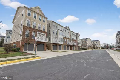 43368 Town Gate Square, Chantilly, VA 20152 - Photo 2