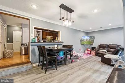 805 N York Road, Sterling, VA 20164 - Photo 6