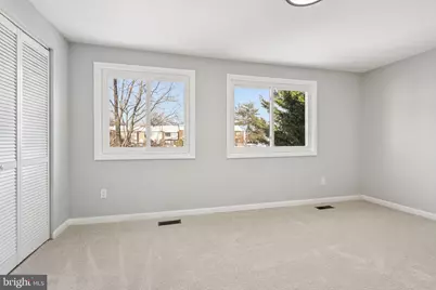 500 Giles Place, Sterling, VA 20164 - Photo 20