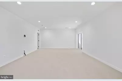 23359 Parkside Village Circle, Aldie, VA 20105 - Photo 12