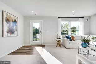 222 Chianti Ter SE, Leesburg, VA 20175 - Photo 2