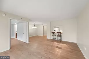 19385 Cypress Ridge Terrace, Leesburg, VA 20176 - Photo 16