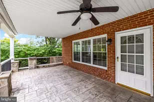 45545 Lakeside Dr, Sterling, VA 20165 - Photo 12