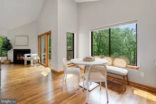 39368 Longhill Ln, Aldie, VA 20105 - Photo 16