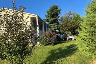 301 N Alder Ave, Sterling, VA 20164 - Photo 2