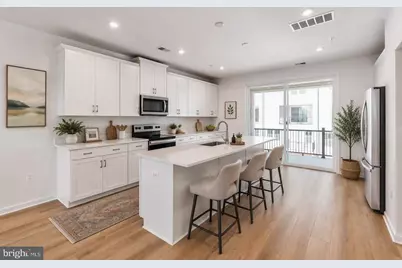 20873 Murry Falls Terrace, Ashburn, VA 20147 - Photo 4
