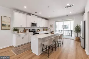 20873 Murry Fls Ter, Ashburn, VA 20147 - Photo 4