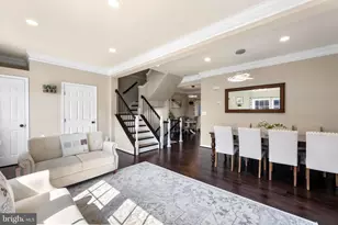 25427 Elm Terrace, Aldie, VA 20105 - Photo 10