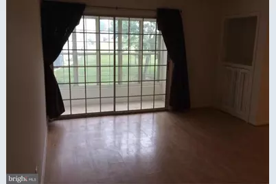 110 Prosperity Avenue SE #D, Leesburg, VA 20175 - Photo 2