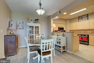 19365 Cypress Ridge Terrace, Leesburg, VA 20176 - Photo 24